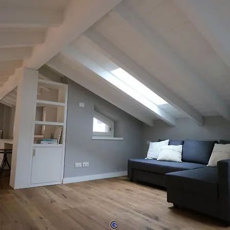 Grey House Feriehus Cernobbio